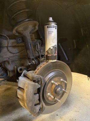 SPRAY AUTO 500ml Спрей покритие за предпазване от камъни - черен