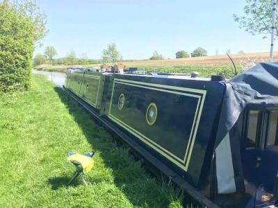 MARINE POLYTROL - ПРЕПАРАТ ЗА ПРЕМАХВАНЕ НА РЪЖДА ВЪРХУ НЕРЪЖДАЕМА СТОМАНА И ВЪЗСТАНОВЯВАНЕ ЦВЕТА НА СТЪКЛОПЛАСТИТЕ 0.5 L